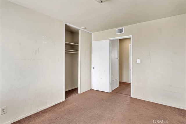 18190 Hiawatha Road, Apple Valley, CA 92307