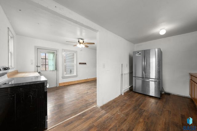 106 E 5th St Street, Egan, SD 57024