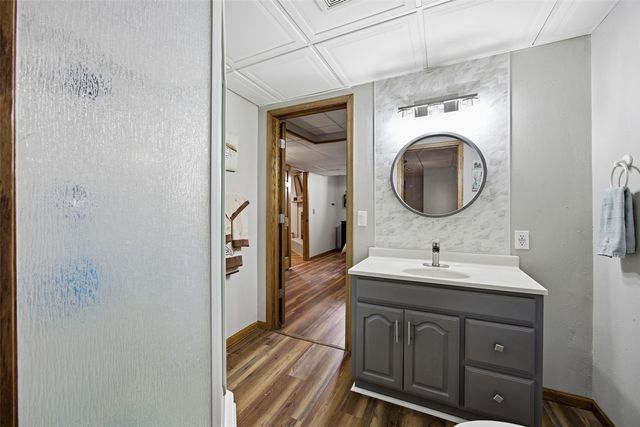 1520 Ranmar Court, Ely, IA 52227