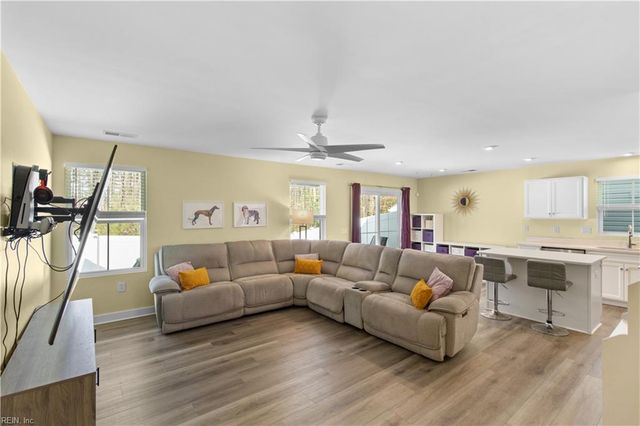 6964 Motley Landing DR, Gloucester, VA 23061