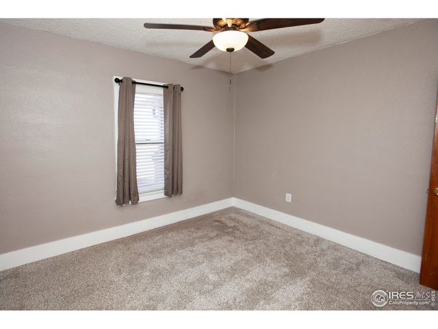 323 Cleveland St, Sterling, CO 80751