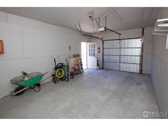 323 Cleveland St, Sterling, CO 80751