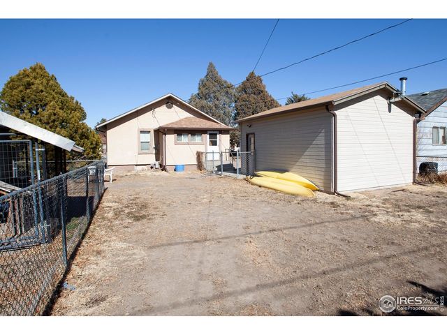 323 Cleveland St, Sterling, CO 80751