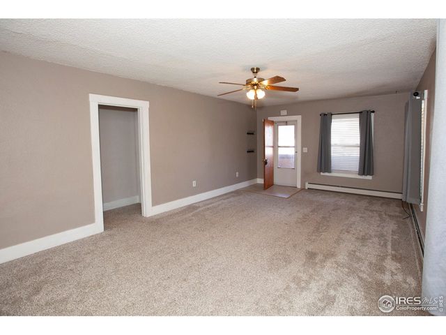 323 Cleveland St, Sterling, CO 80751