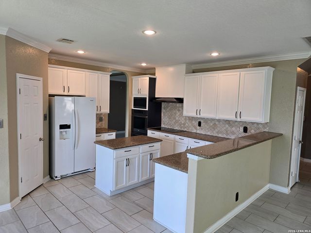 11663 Cardinal Sky, San Antonio, TX 78245
