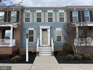 304 LINE ROAD, Mechanicsburg, PA 17050