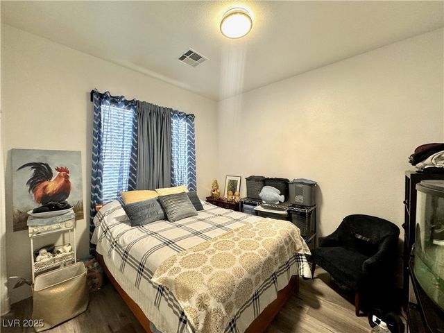 5422 Nestled Moon Court, Las Vegas, NV 89131