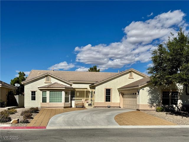 5422 Nestled Moon Court, Las Vegas, NV 89131