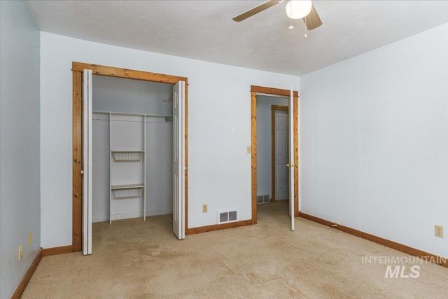1036 Camas Ln, Pocatello, ID 83204