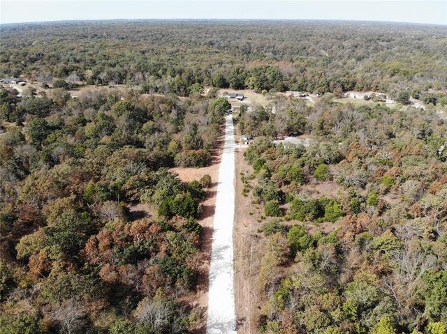 22 West Street, Noble, OK 73068