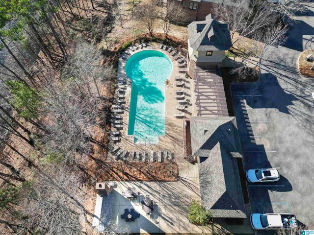 1069 INVERNESS COVE WAY, Birmingham, AL 35242