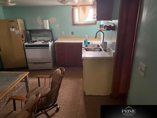 4412 Cass Street, Omaha, NE 68131