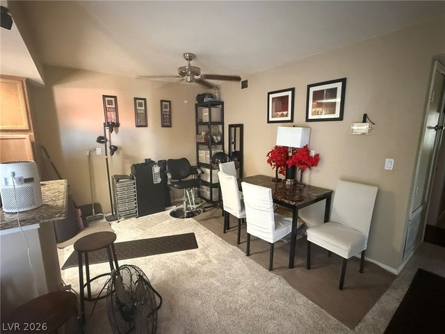 1455 East Katie Avenue L23, Las Vegas, NV 89119