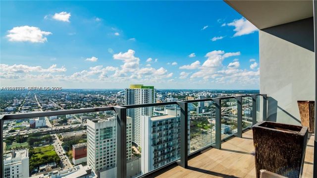 88 SW 7th Street 4106, Miami, FL 33130