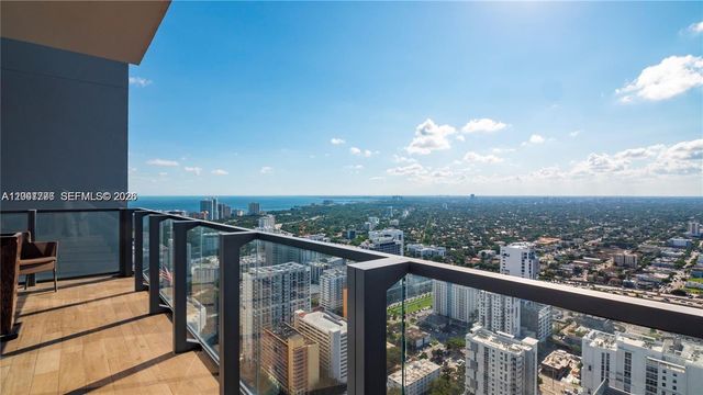 88 SW 7th Street 4106, Miami, FL 33130