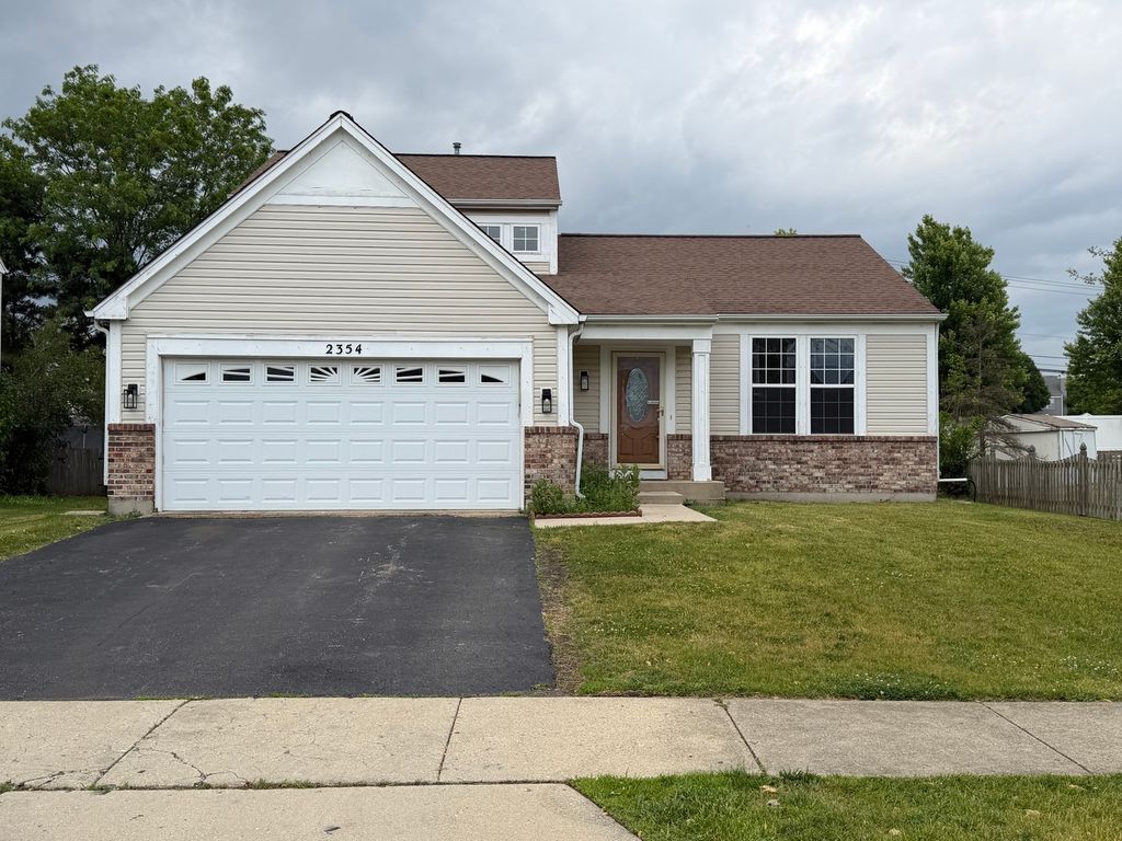 2354 Nantucket Lane, Elgin, IL 60123