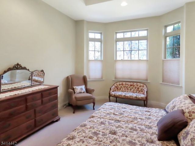 559 Edward St, Lopatcong Twp., NJ 08865