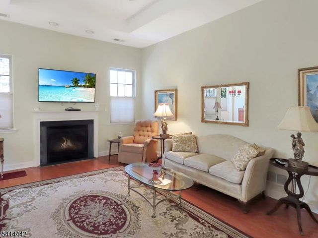 559 Edward St, Lopatcong Twp., NJ 08865