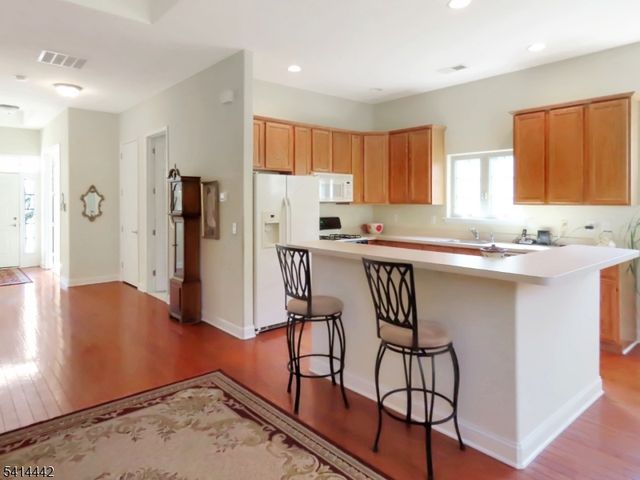 559 Edward St, Lopatcong Twp., NJ 08865