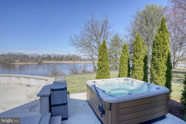 1895 WINDSWEPT CIR, Dover, DE 19901