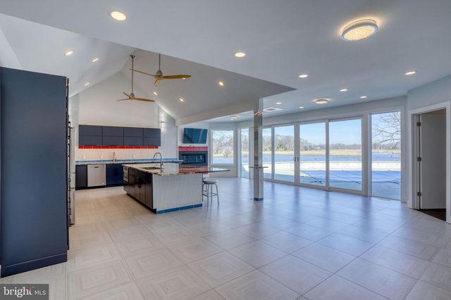 1895 WINDSWEPT CIR, Dover, DE 19901