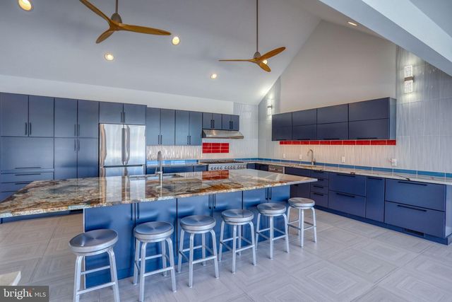 1895 WINDSWEPT CIR, Dover, DE 19901