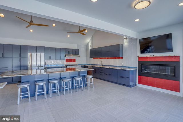 1895 WINDSWEPT CIR, Dover, DE 19901