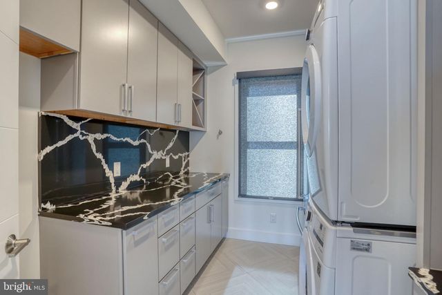 1895 WINDSWEPT CIR, Dover, DE 19901