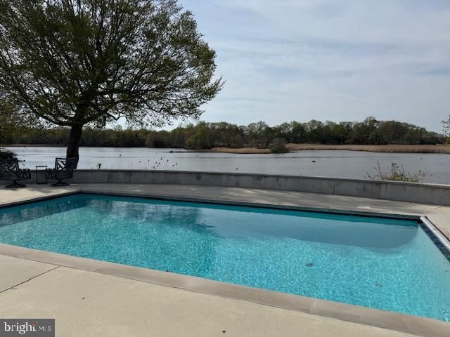 1895 WINDSWEPT CIR, Dover, DE 19901