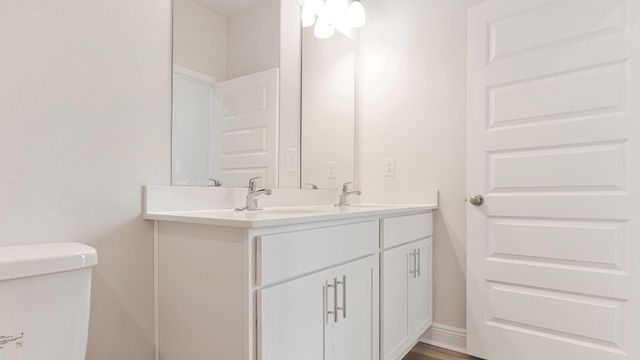 2139 Aqua Street, Gulf Breeze, FL 32563