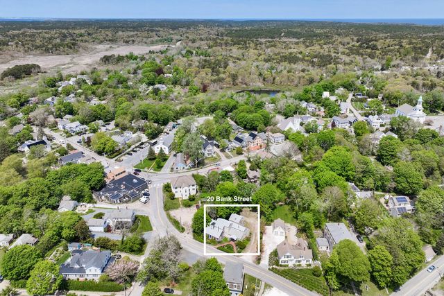 20 Bank Street, Wellfleet, MA 02667