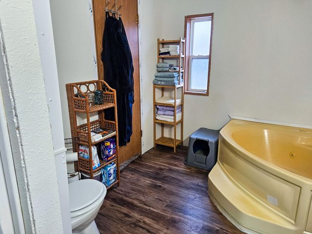 6163 Us Highway 60, Mountain View, MO 65548