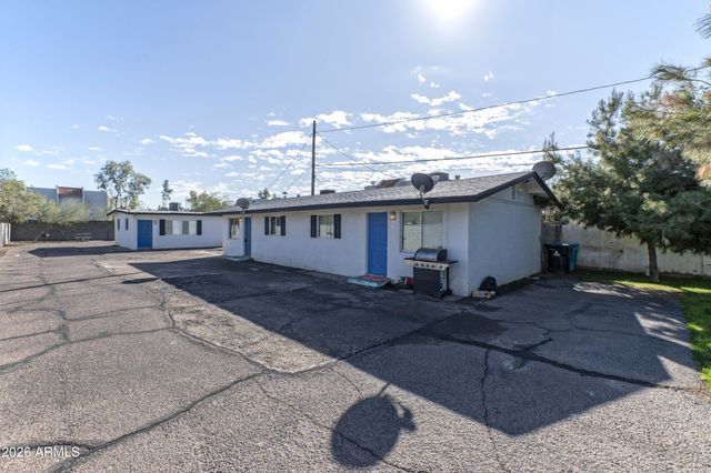 1713 N 31ST Place, Phoenix, AZ 85008