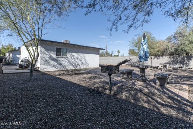 1713 N 31ST Place, Phoenix, AZ 85008