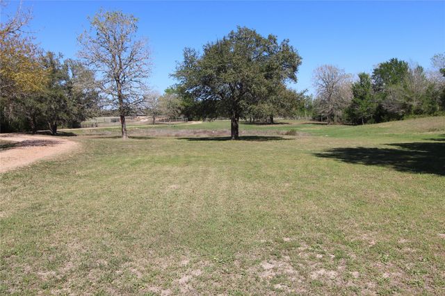 8575 Schuster Road, Round Top, TX 78946