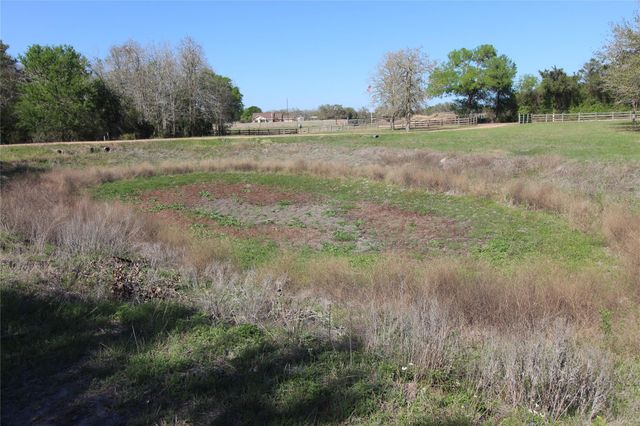8575 Schuster Road, Round Top, TX 78946