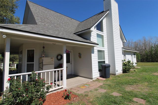 8575 Schuster Road, Round Top, TX 78946