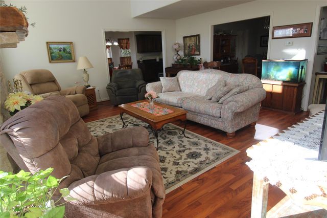 8575 Schuster Road, Round Top, TX 78946