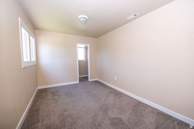 3291 PINGREE AVE, Ogden, UT 84401