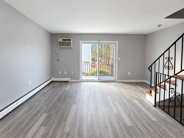 1271 Pawtucket Blvd 11, Lowell, MA 01854