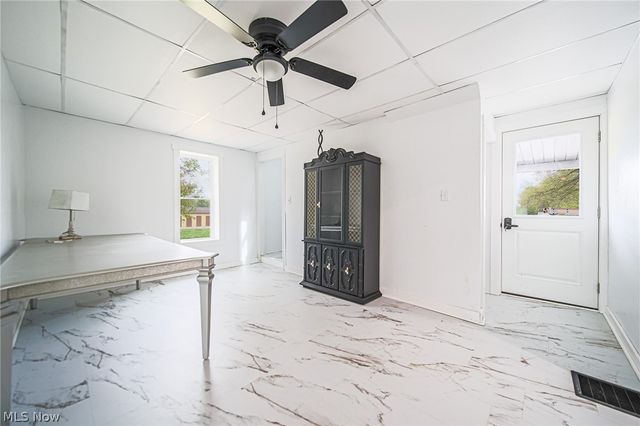 7437 E Lincoln Way, Apple Creek, OH 44606