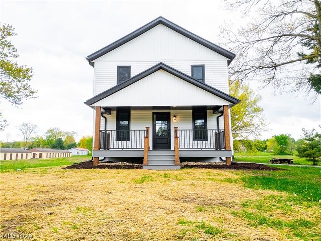 7437 E Lincoln Way, Apple Creek, OH 44606