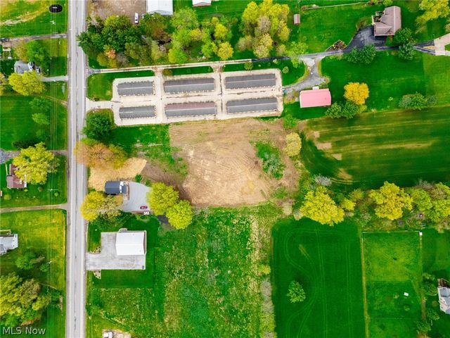 7437 E Lincoln Way, Apple Creek, OH 44606