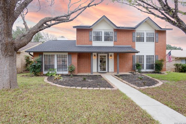 13718 PEBBLE POINT DR, San Antonio, TX 78231