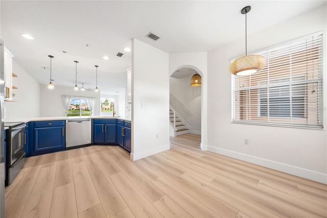 3768 PARKRIDGE CIRCLE 23-104, Sarasota, FL 34243