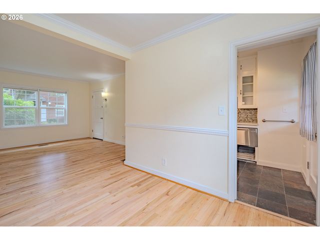 306 E 12TH St C, Vancouver, WA 98660