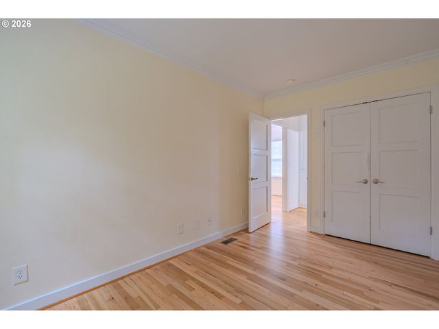 306 E 12TH St C, Vancouver, WA 98660