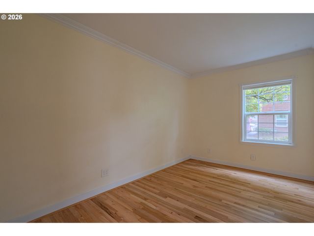 306 E 12TH St C, Vancouver, WA 98660