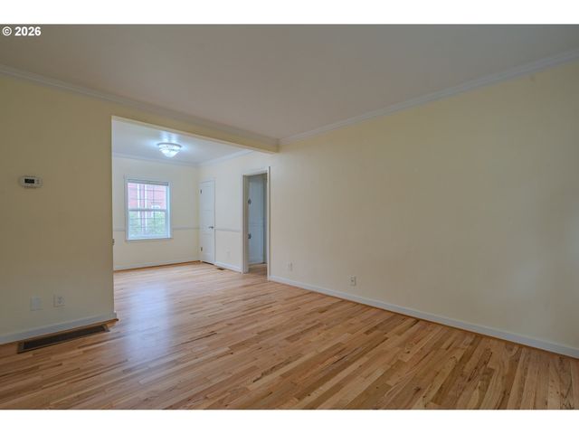 306 E 12TH St C, Vancouver, WA 98660