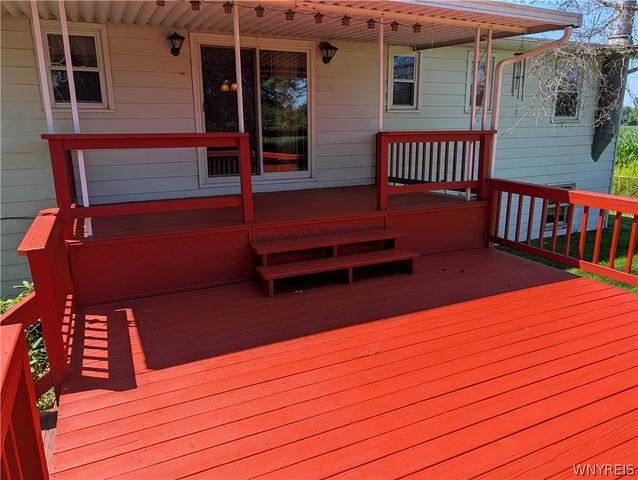 3961 Ridgelea Drive, Newfane, NY 14094